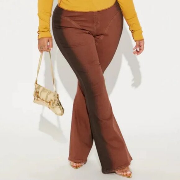 Plus size 22 High Waist Brown Flare Jeans NWT - Picture 1 of 6
